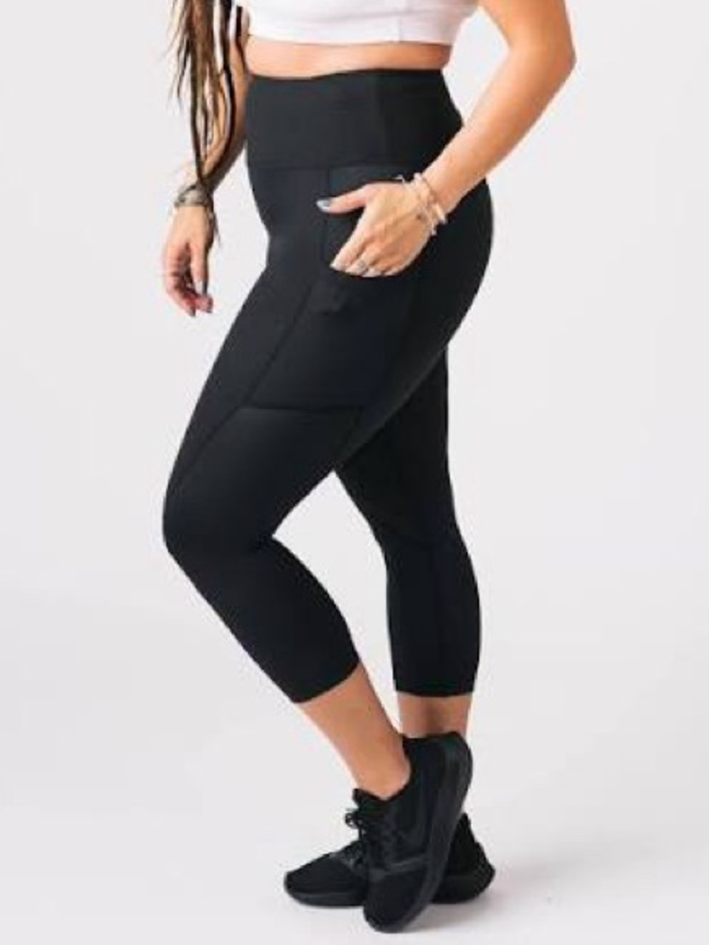 Zyia Pocket Capri Leggings